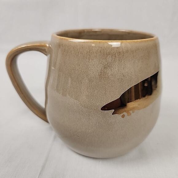 Cravings Chrissy Teigen Coffee Tea Mug Cup Gold Ribbon Tan Stoneware 18oz - Picture 1 of 5